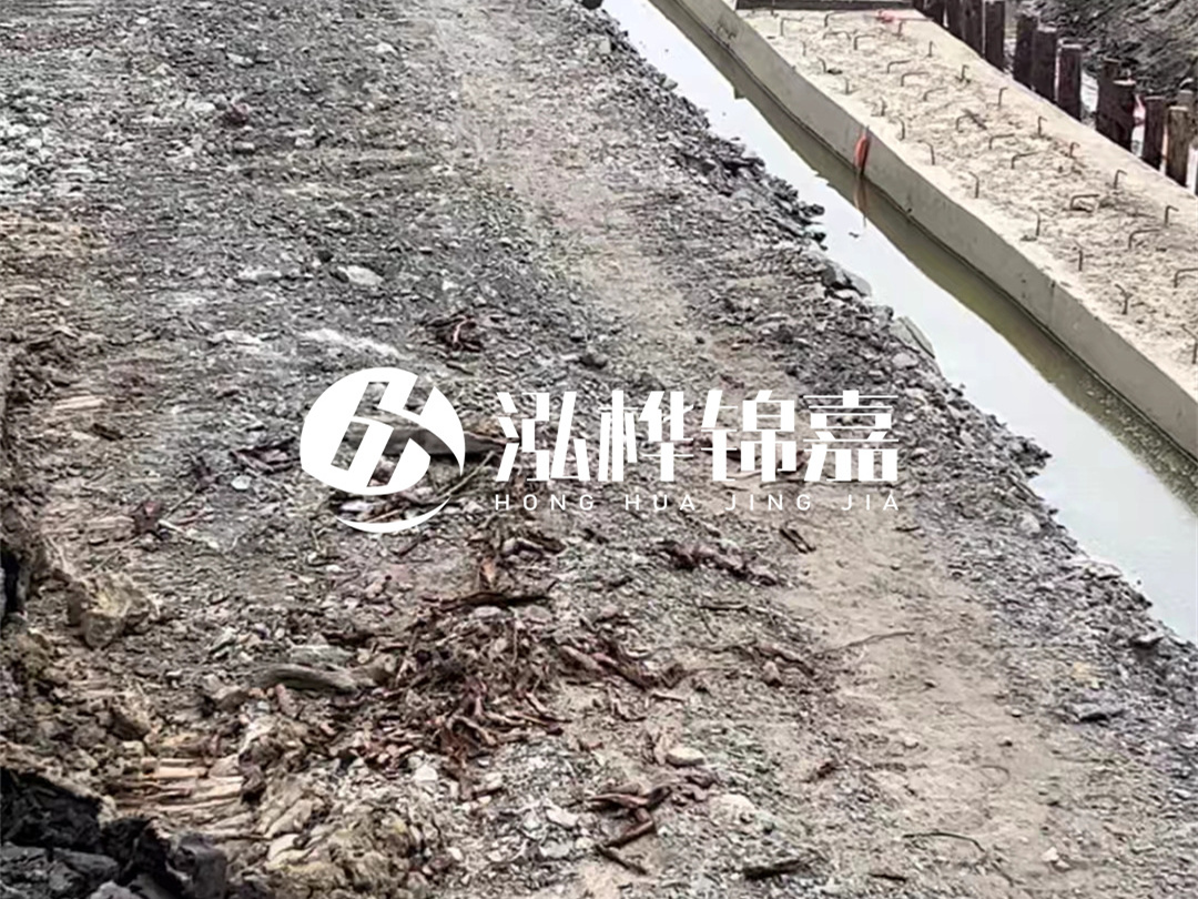 打樁木的用途是什么？河道打木樁好還是水泥樁好？